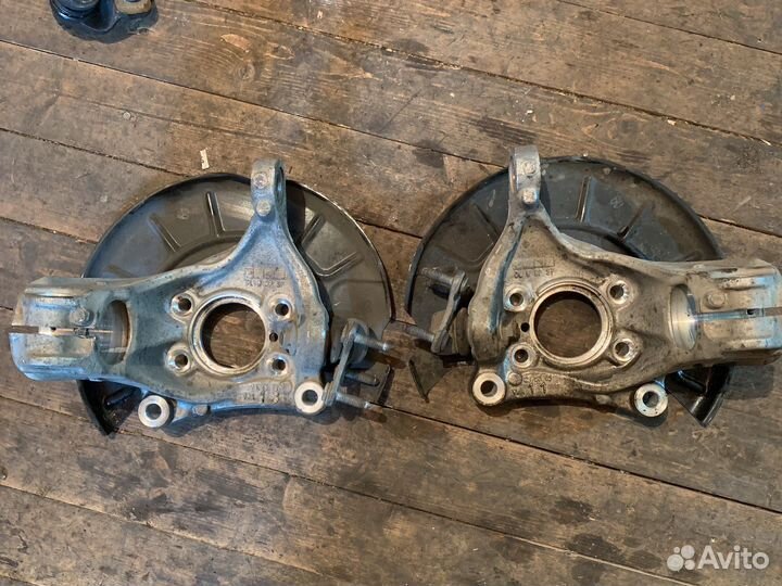 Поворотный кулак golf 5 япония