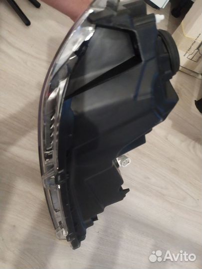 Фара renault logan