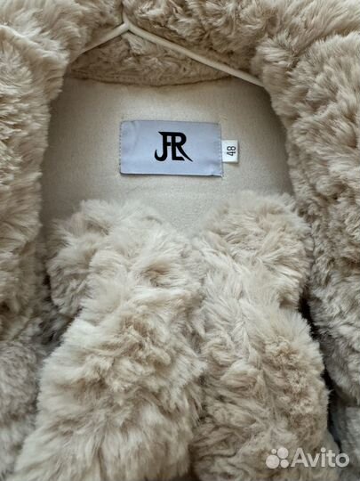 Шуба искусственная зимняя