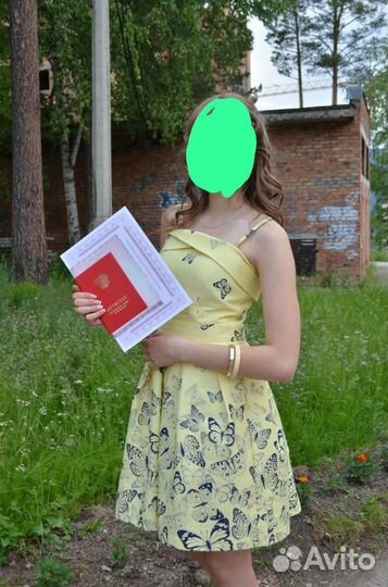 Платье женское (летнее, подойдет на выпускной)