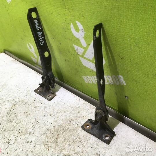 Петля капота Ауди 80 90 Б3