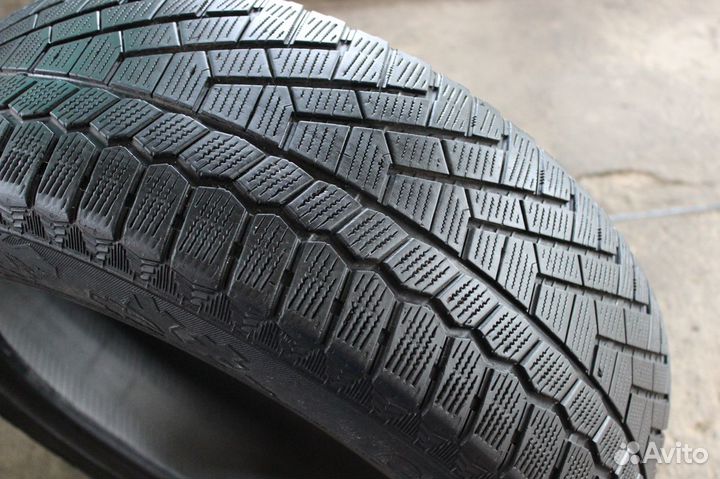 Continental ContiCrossContact Viking 235/55 R19