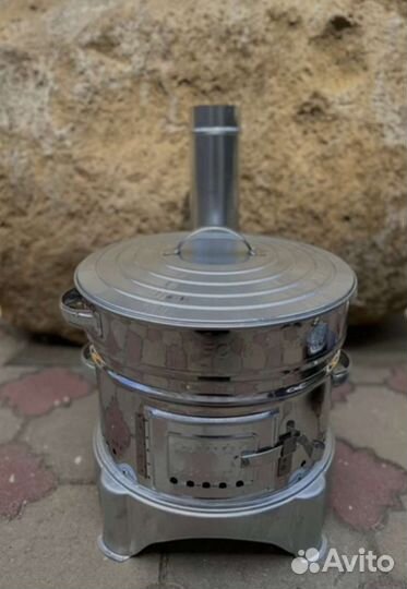 Печь Гювеч Саджи, Казаны, шумовки