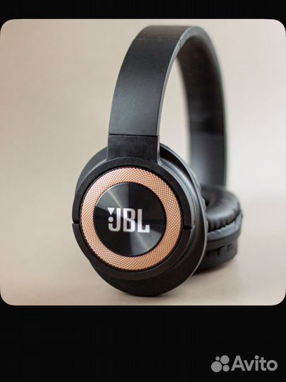 Беспроводные наушники jbl670 BT