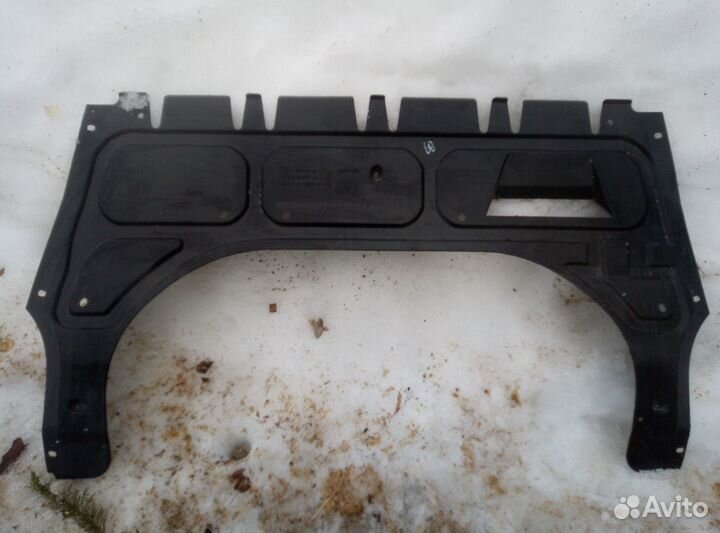 Пыльник двигателя Polo, Rapid, Fabia