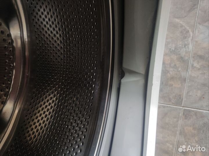 Стиральная машина Hotpoint Ariston на 6 кг