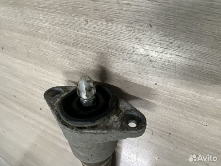 Амортизатор задний Audi A6 C5 с1997-2005г TRW JGT3