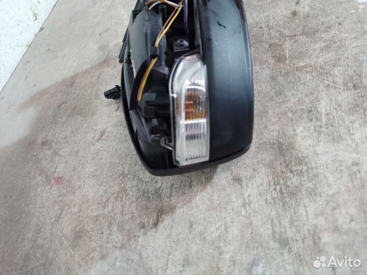 Зеркало правое Volkswagen Polo 6