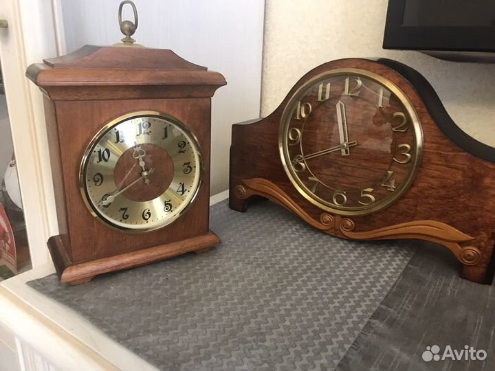 Настольные часы Весна