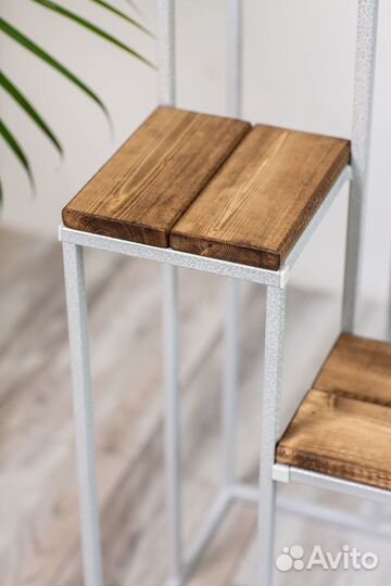 Подставка для цветов напольная кованая белая