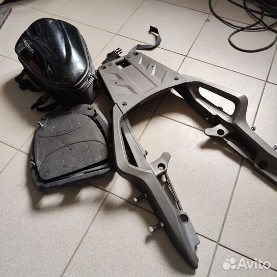 Багажник Honda NC700, крепление + кофр