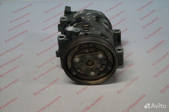 Nissan 92600-67B16 Компрессор кондиционера