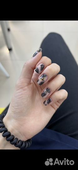 Мастер маникюра