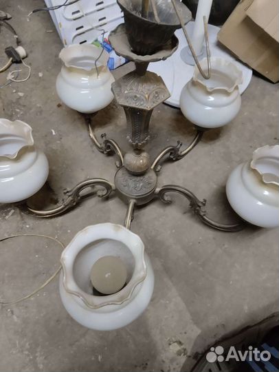 Люстра потолочная