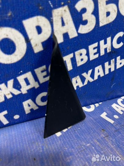 Накладка на дверь Kia Rio 3 седан 2012