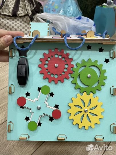 Бизиборд домик