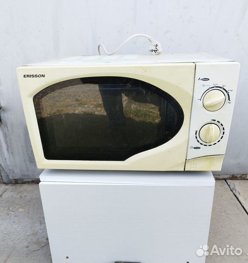 Свч микроволновая печь бу erisson MW-23 23л
