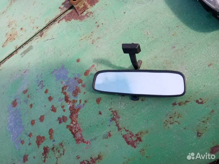 Зеркало салона Skoda Rapid 1