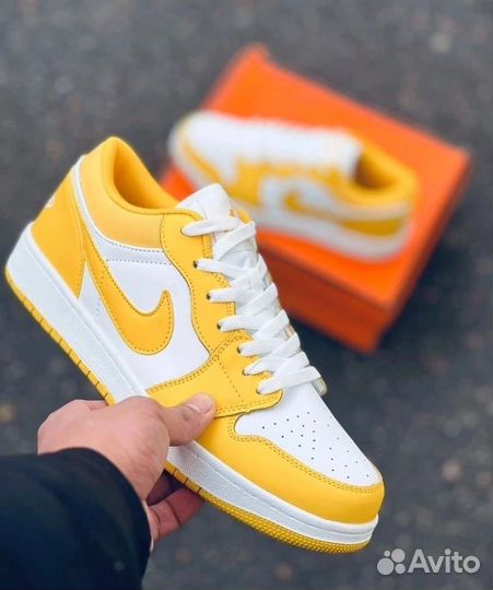 Кроссовки Nike
