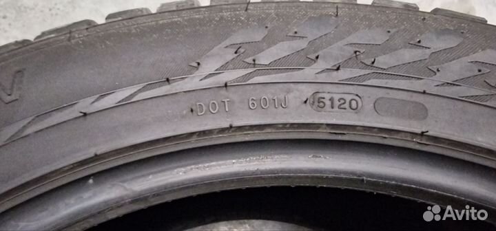 Nokian Tyres Hakkapeliitta 9 SUV 285/45 R21 113T