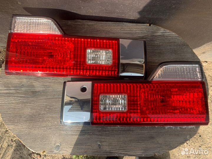 Фонари багажника Nissan Stagea 34 рест (пара)