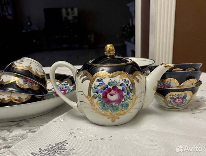 Чайный сервиз в восточном стиле