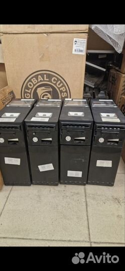 Купюроприемник cashcode и кассеты 1000 и 400 купюр