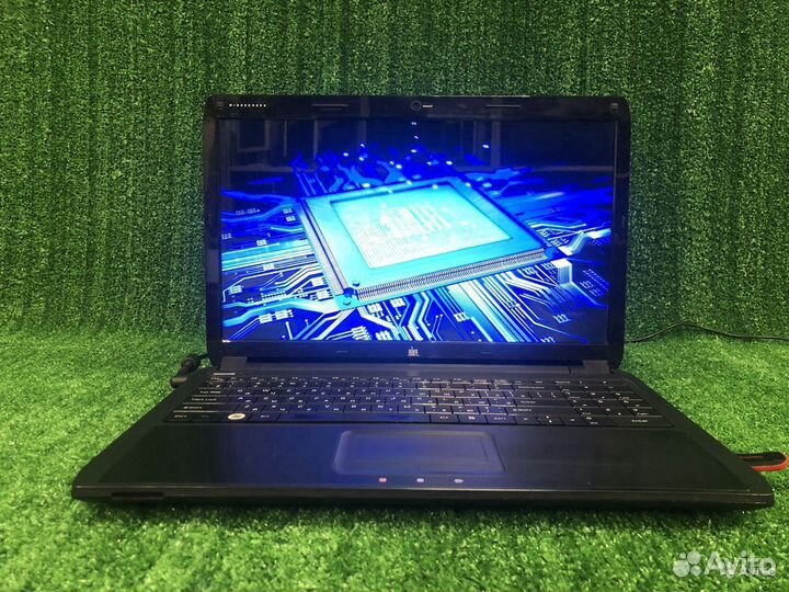 Ноутбук DNS i3/4Gb/500Gb/GF520 1Gb/Рассрочка