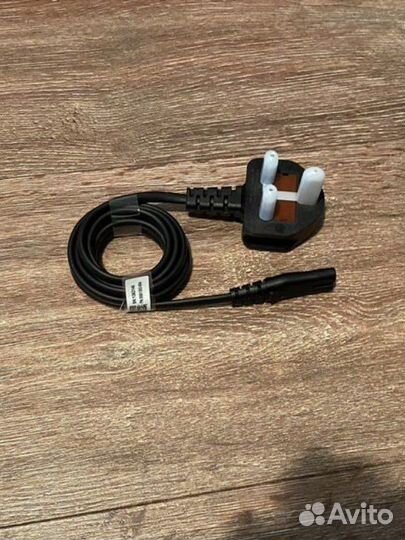 Игровая приставка Xbox One X 1Tb