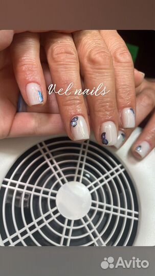 Маникюр на дому