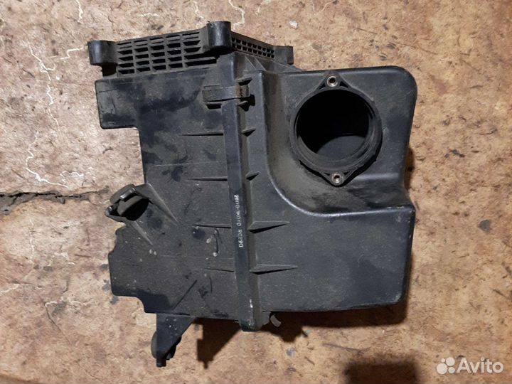 Корпус воздушного фильтра Хундай соната NF