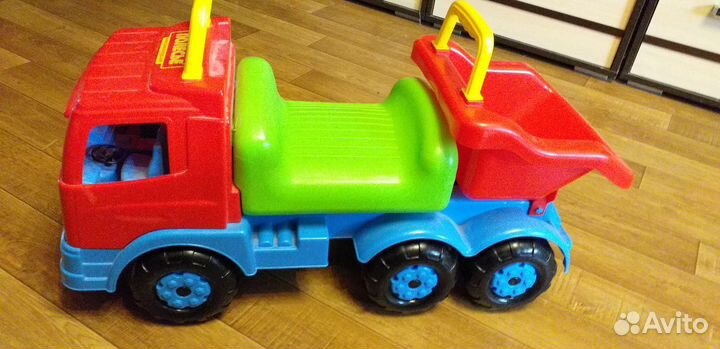 Грузовик-толокар