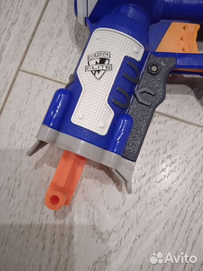 Бластер nerf