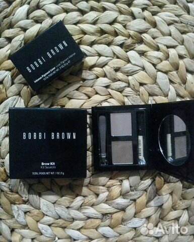 Bobbi Brown и MAC Тени для бровей