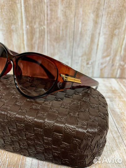 Солнцезащитные очки Bottega Veneta
