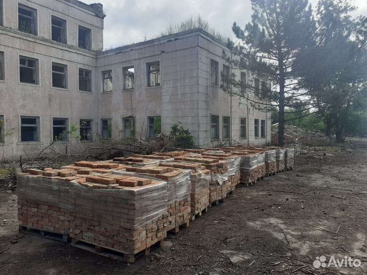 Кирпич