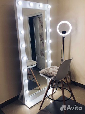 Зеркало напольное