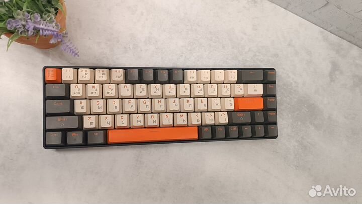 Механическая клавиатура беспроводная