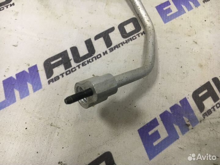 Трубка кондиционера Хендай Акцент 2 седан