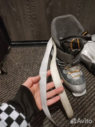 Горнолыжные ботинки Salomon 25.5