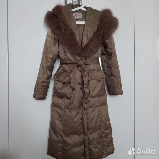 Пуховик зимний женский 44 46