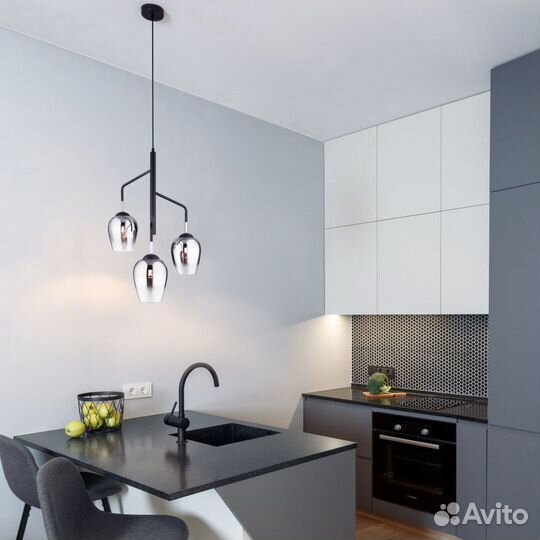 Люстра подвесная на кухню современная