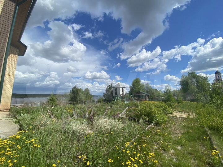 Дом 527,3 м² на участке 33 сот.