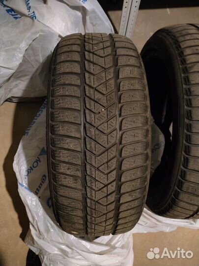 Pirelli Winter Sottozero 3 225/45 R18