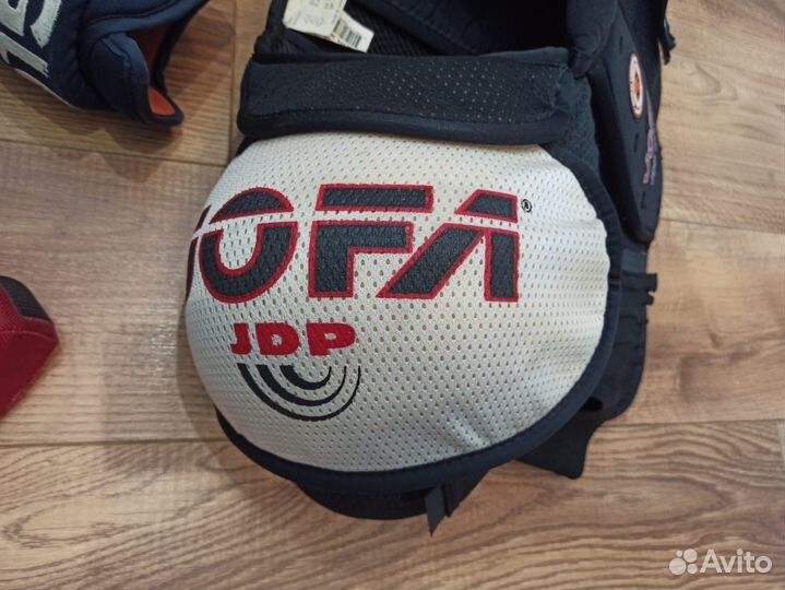 Нагрудник хоккейный jofa JDP 4000