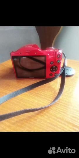 Зеркальный фотоаппарат