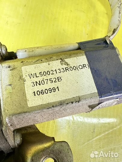 Стеклоподъемник передний правый Geely MK