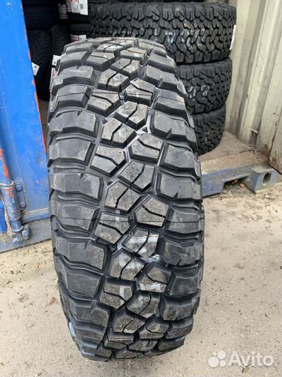 Bfgoodrich Mud-Terrain T/A KM3 265/70 R17 Q