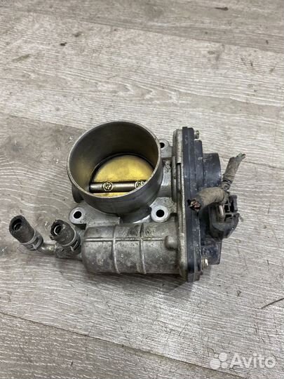 Дроссельная заслонка Nissan Teana