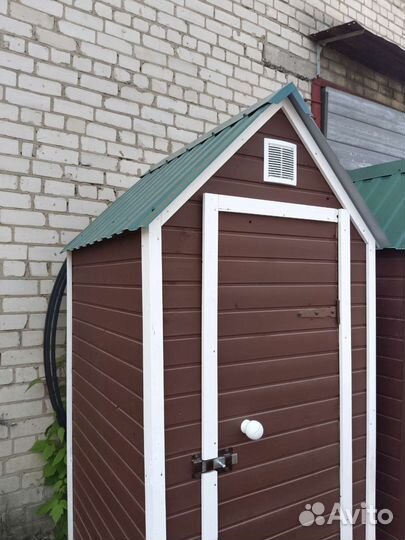 Деревянный туалет для дачи